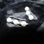 Ear Pins - White Pearls - S..